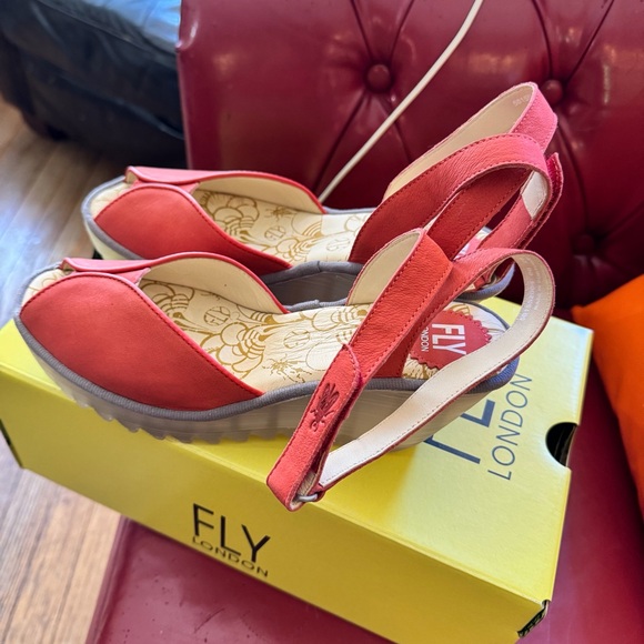 NIB! Fly London Red Cupido Sandals, 37 (6.5) - Picture 2 of 11